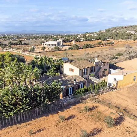 Hébergement de vacances Rustikale Mit Privatem Pool Ses Salines (Mallorca)